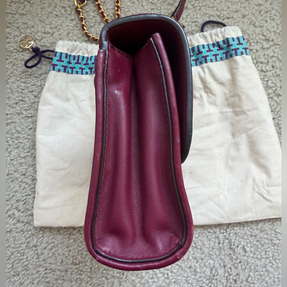 Tory Burch Small Fleming Shoulder Bag /Purse - Picture 6 of 13